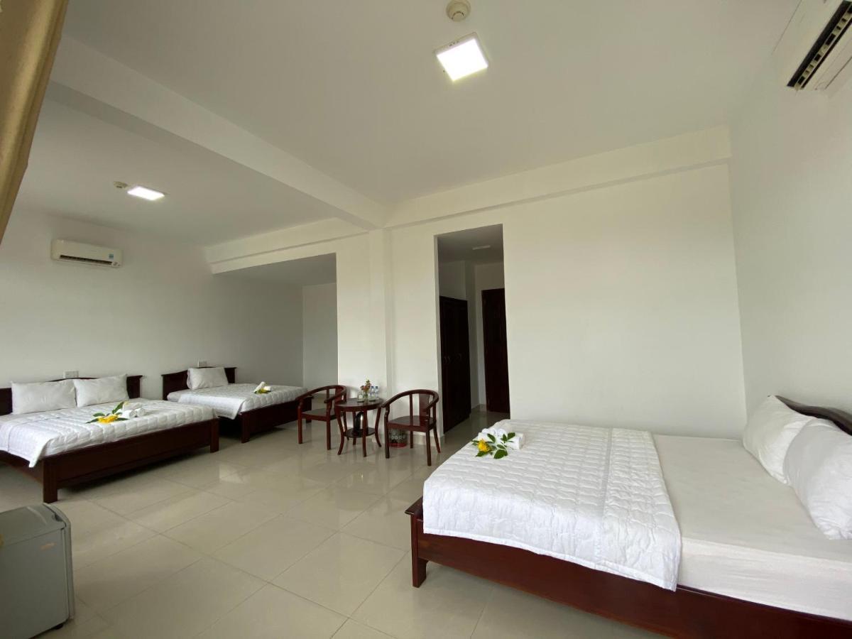Con Dao Guesthouse Chi Khu Co Ong Bagian luar foto