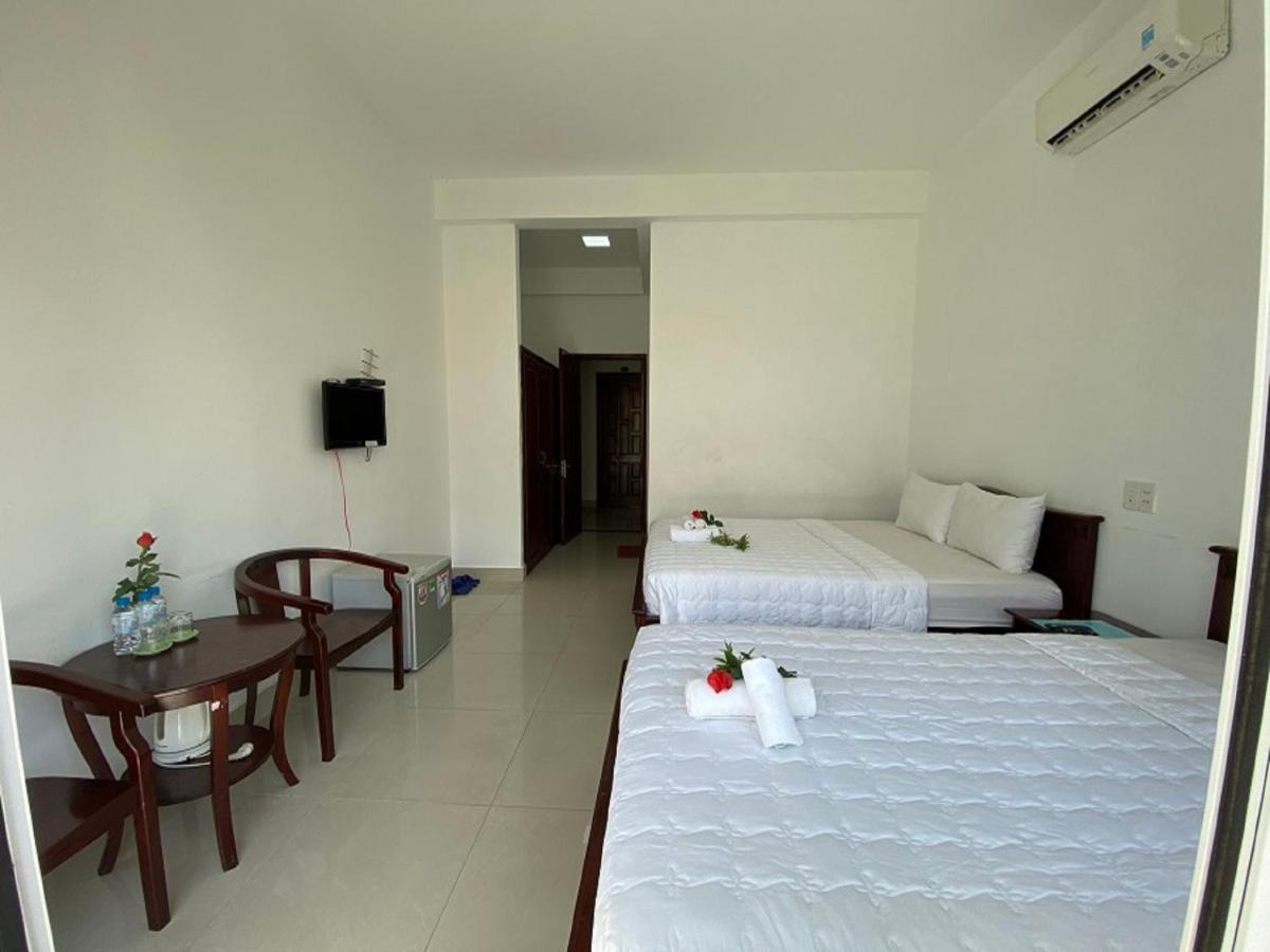 Con Dao Guesthouse Chi Khu Co Ong Bagian luar foto