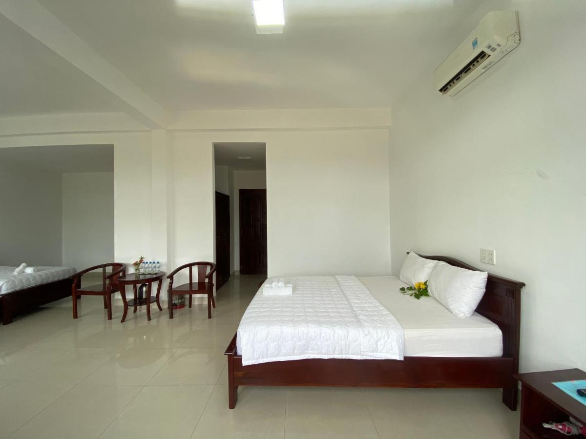 Con Dao Guesthouse Chi Khu Co Ong Bagian luar foto
