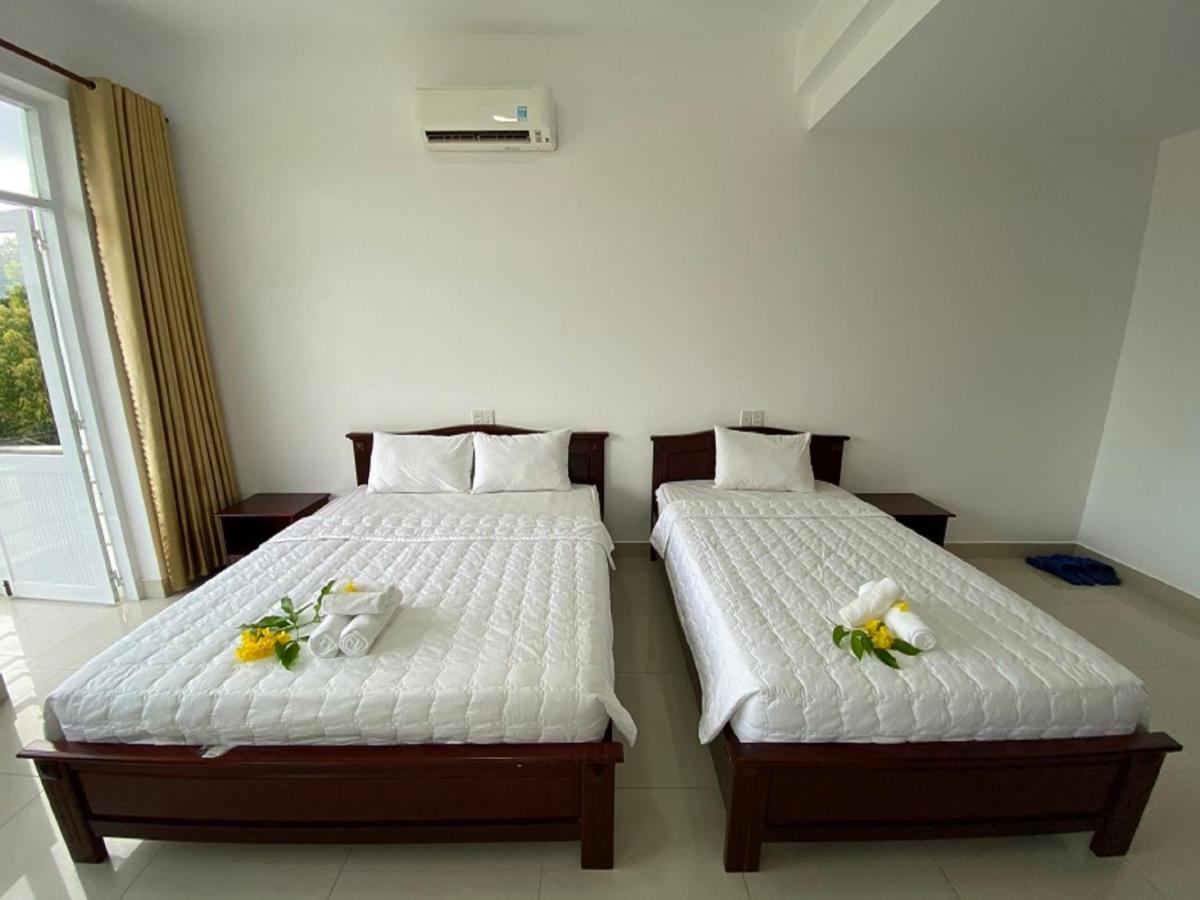 Con Dao Guesthouse Chi Khu Co Ong Bagian luar foto